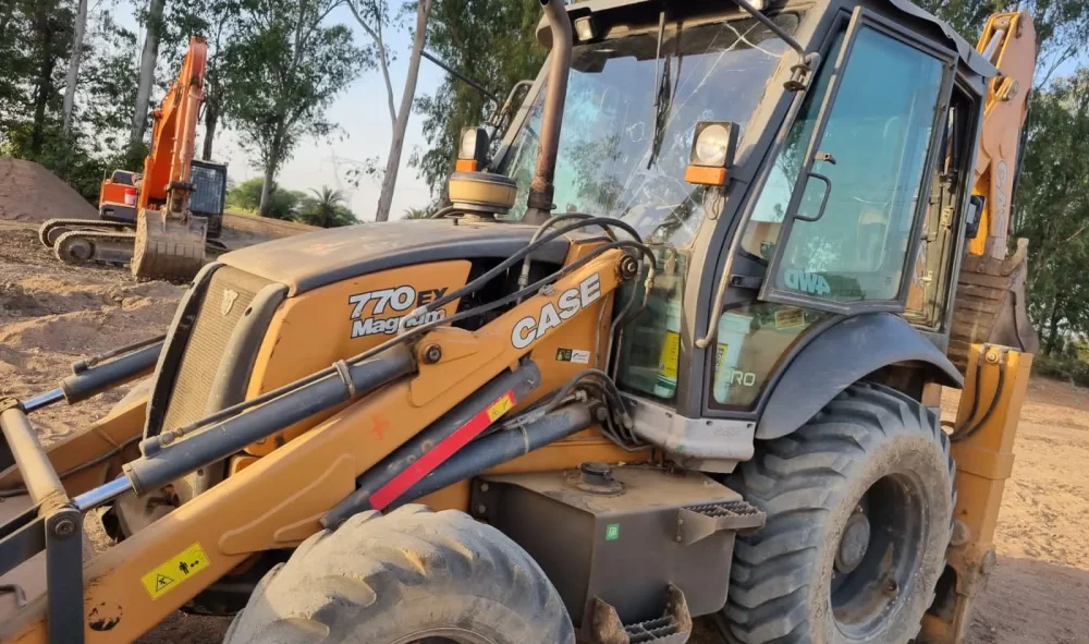 Case Construction 770EX Magnum 4WD Backhoe Loader